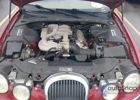 2000 Jaguar S-Type 3.0L V6 z USA, uszkodzony, nr VIN SAJDA01C6YFL61461